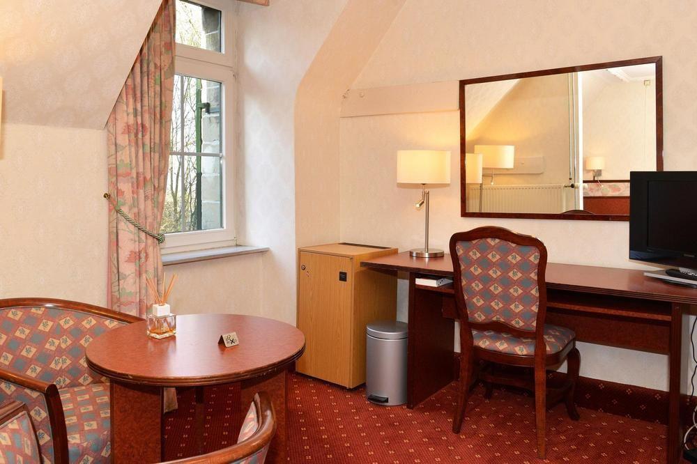 Hotel Kasteel Geulzicht Μάαστριχτ Εξωτερικό φωτογραφία