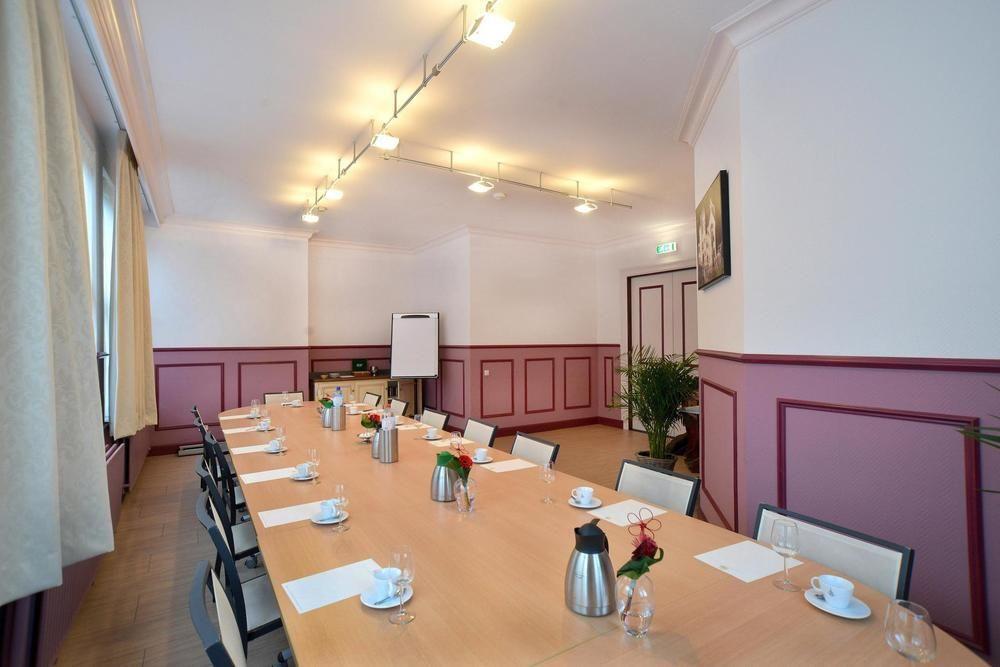 Hotel Kasteel Geulzicht Μάαστριχτ Εξωτερικό φωτογραφία