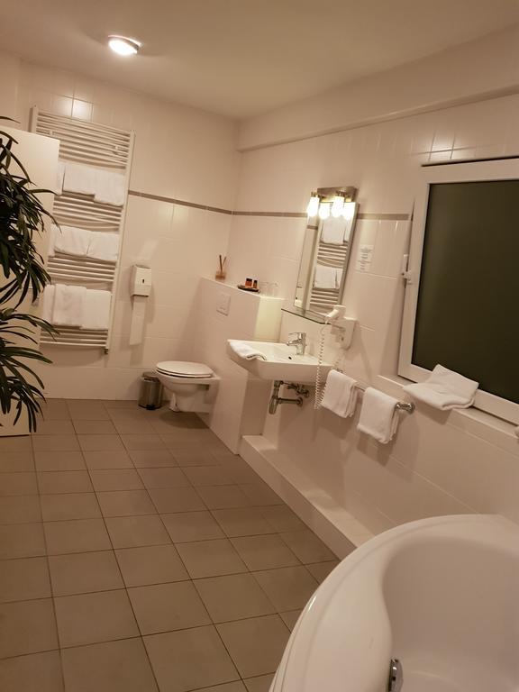 Hotel Kasteel Geulzicht Μάαστριχτ Εξωτερικό φωτογραφία